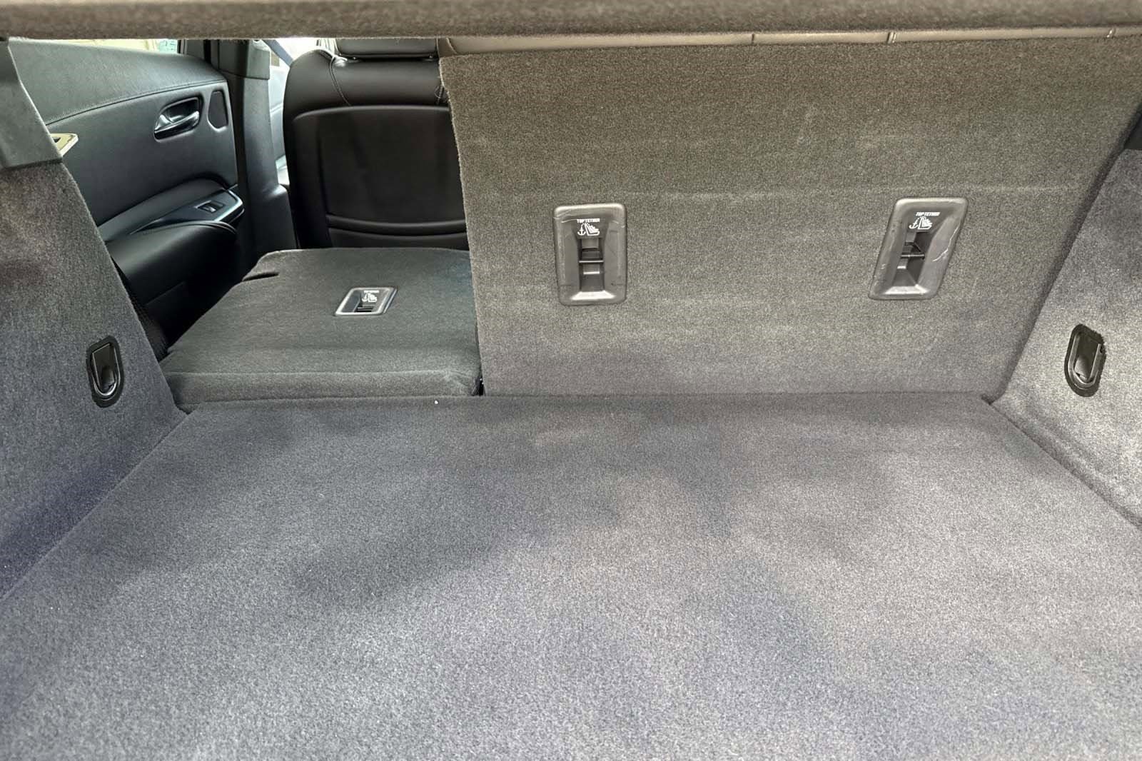 Used 2019 Cadillac XT4 Premium Luxury w/ Technology Package image 32