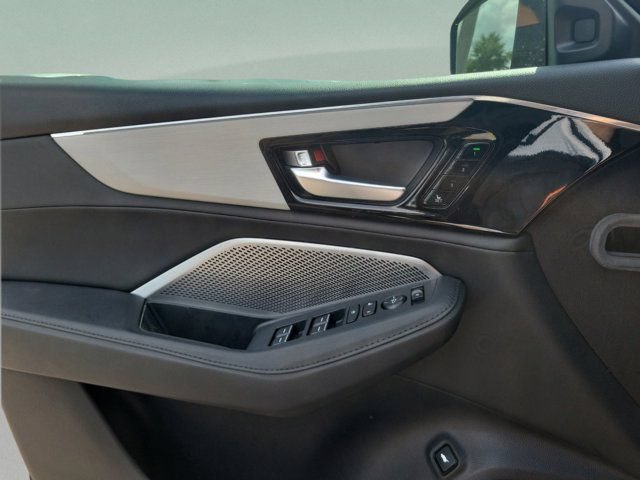 Used 2025 Acura MDX SH-AWD image 20