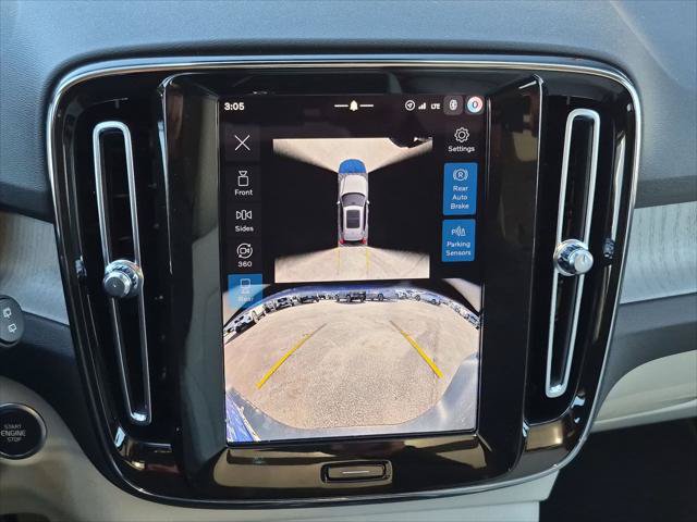 New 2026 Volvo XC40 B5 Plus w/ Protection Package Premier AWD/4WD image 10
