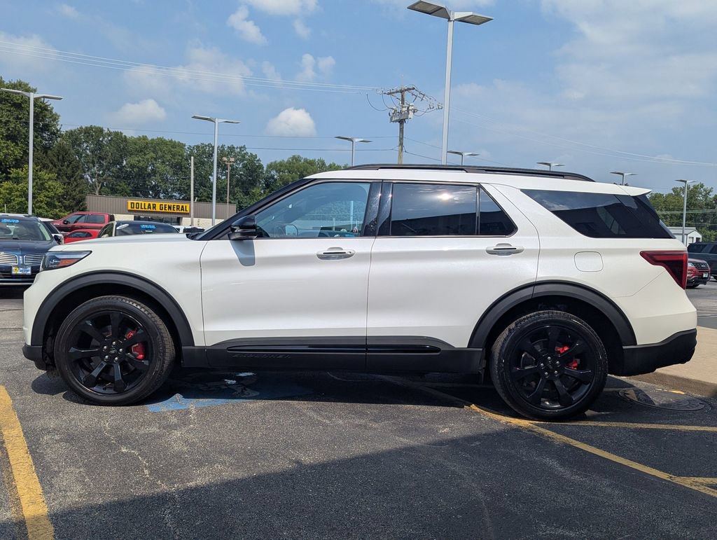 Used 2022 Ford Explorer ST w/ Equipment Group 401A AWD/4WD image 6