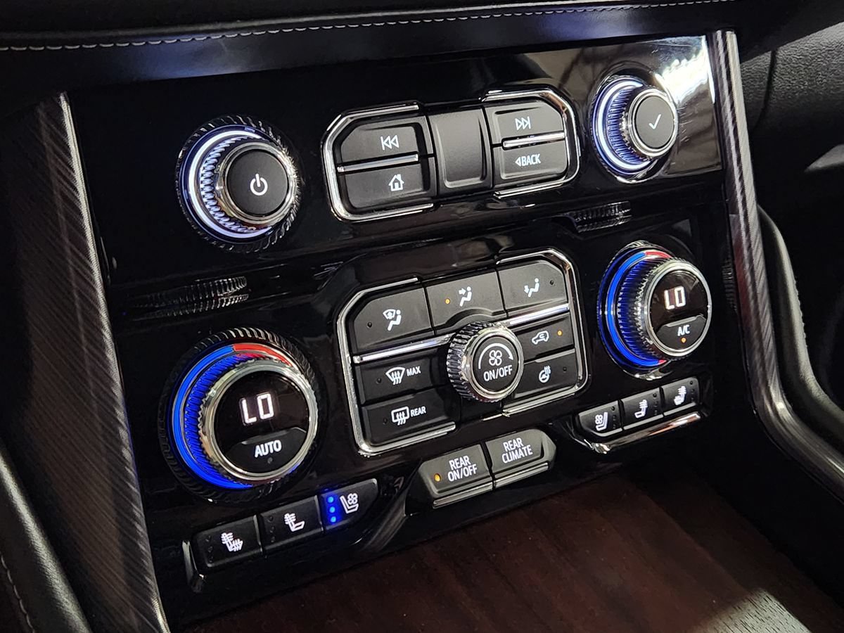 Used 2023 GMC Yukon Denali Ultimate AWD/4WD image 40
