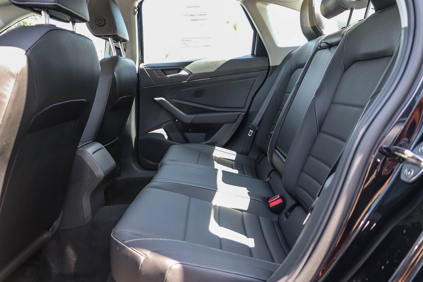Used 2023 Volkswagen Jetta SE FWD image 20