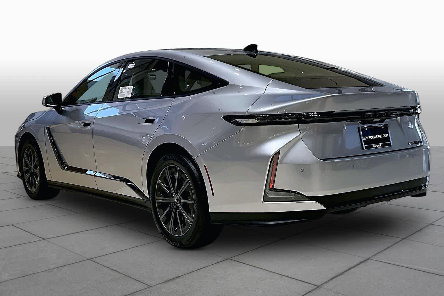 New 2026 Lexus ES 350e FWD image 7