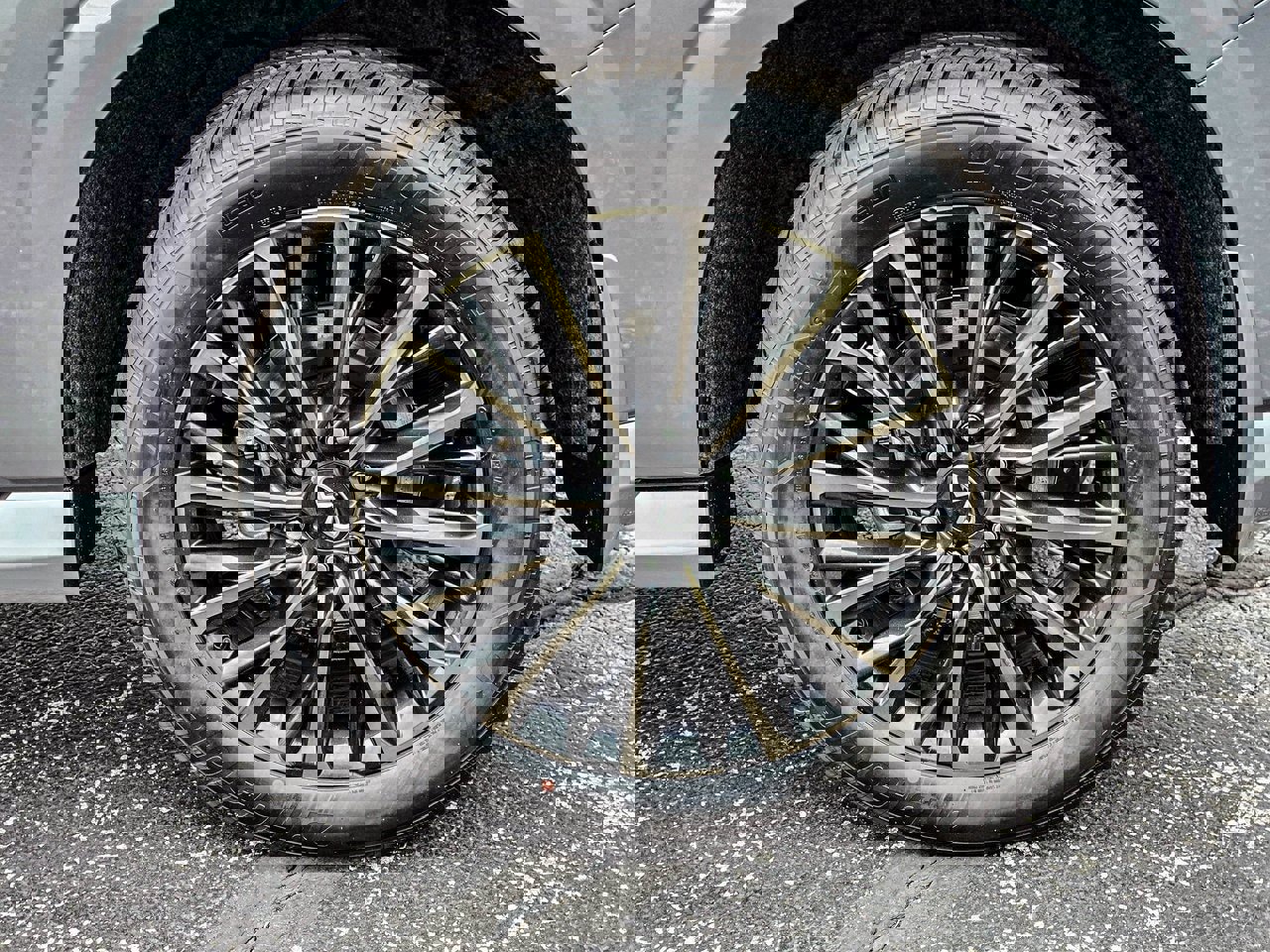 New 2026 INFINITI QX80 Autograph image 8