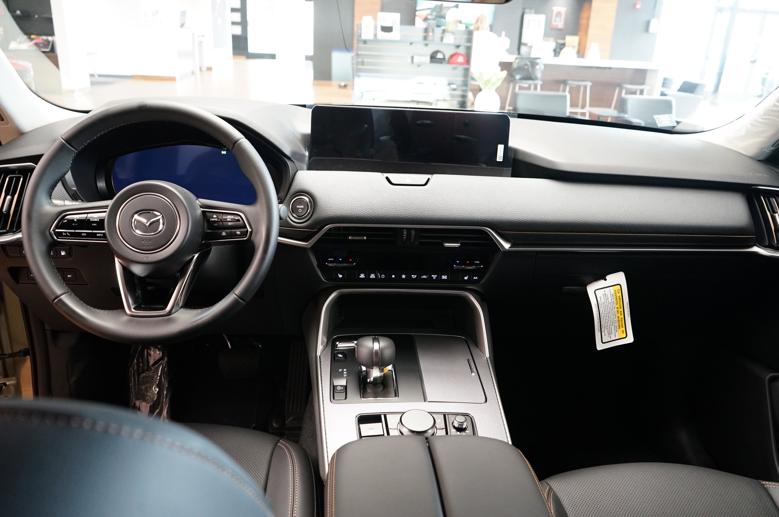 New 2025 MAZDA CX-70 Plug-In Hybrid w/ Premium Pkg image 10