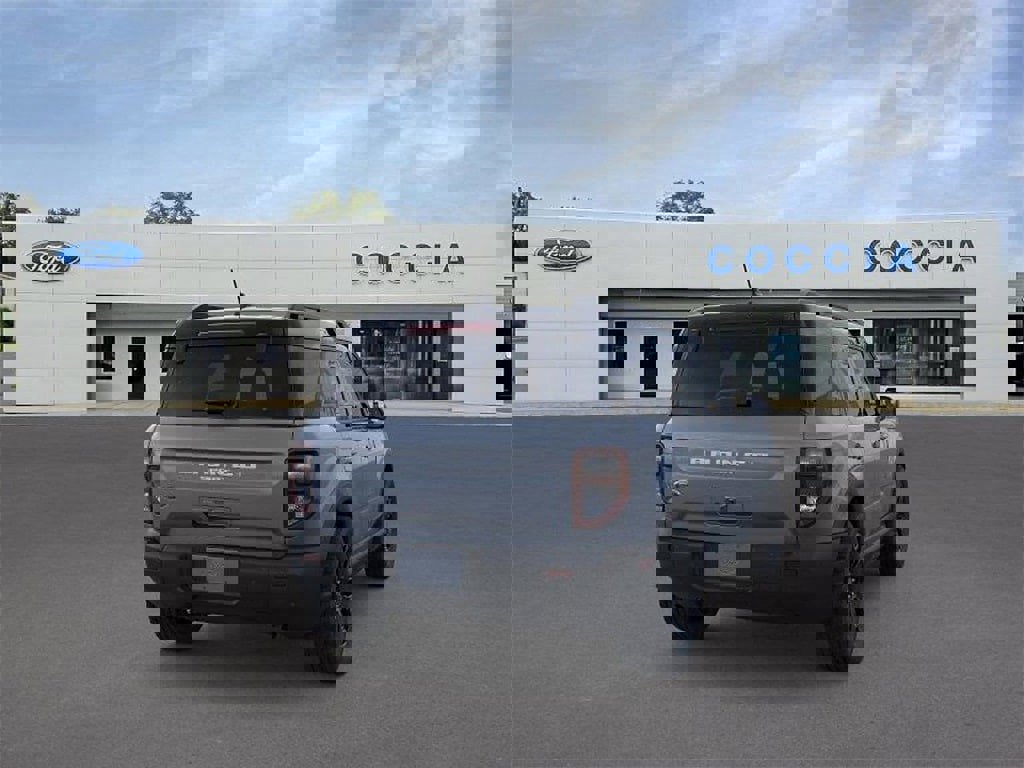 Used 2025 Ford Bronco Sport Outer Banks image 8