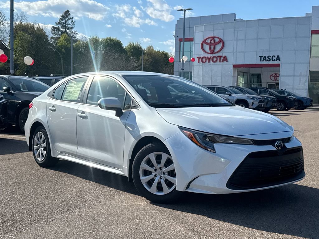 New 2026 Toyota Corolla LE FWD image 1