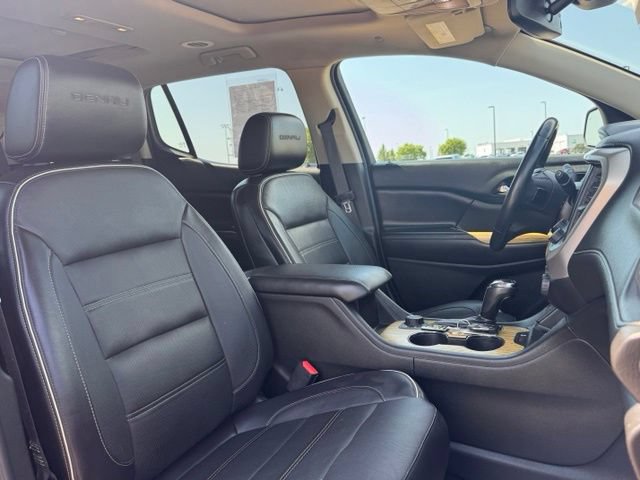 Used 2017 GMC Acadia Denali w/ Technology Package AWD/4WD image 24