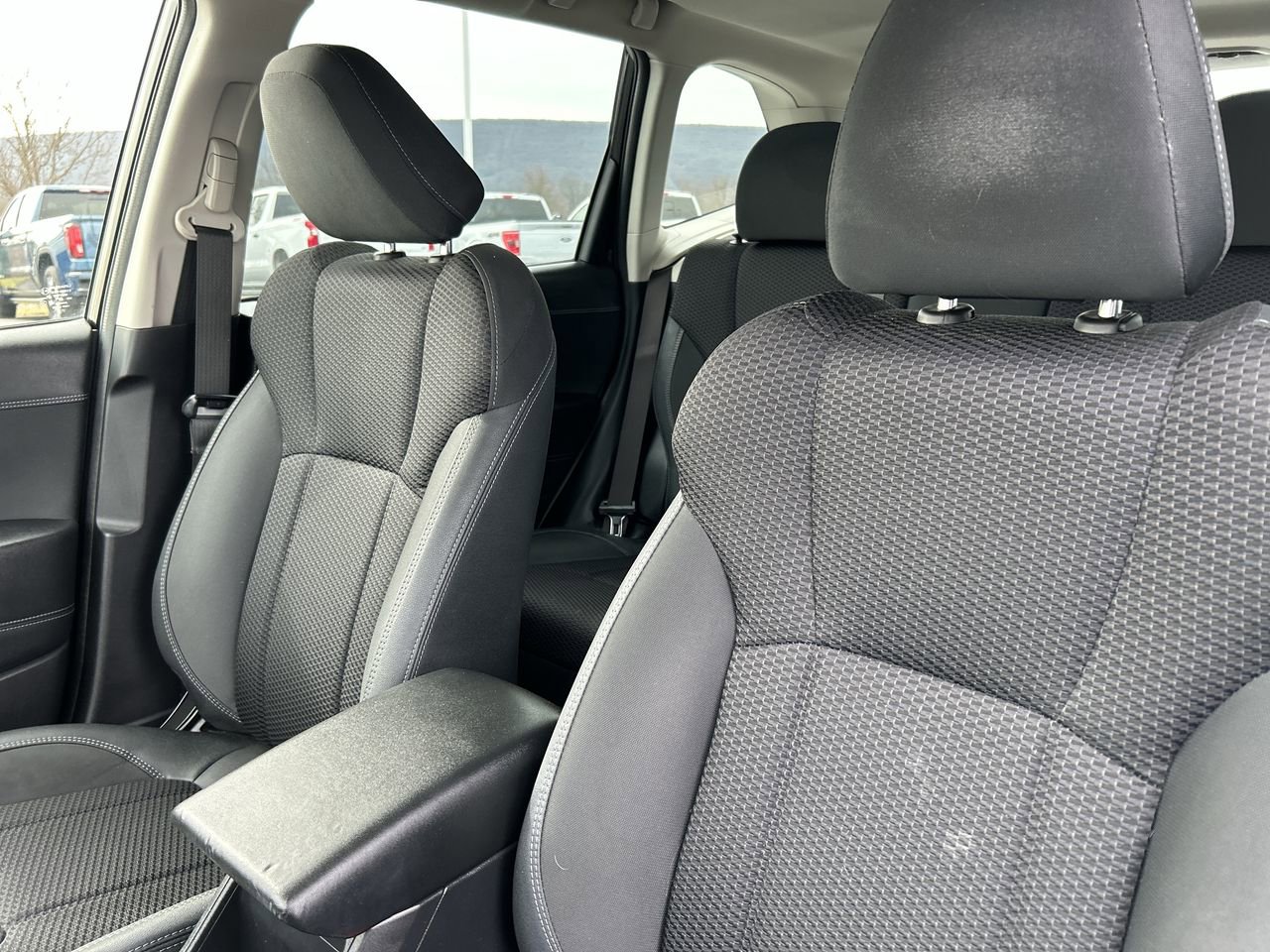 Used 2022 Subaru Forester Premium image 22