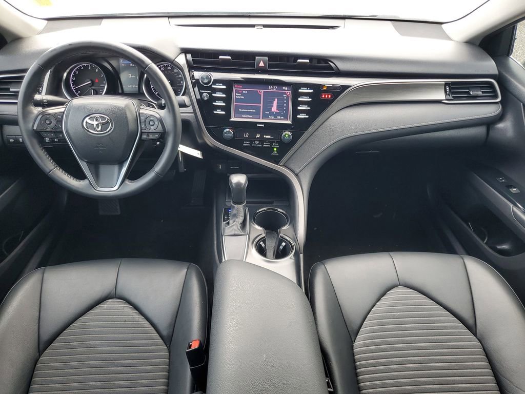 Used 2020 Toyota Camry SE image 24