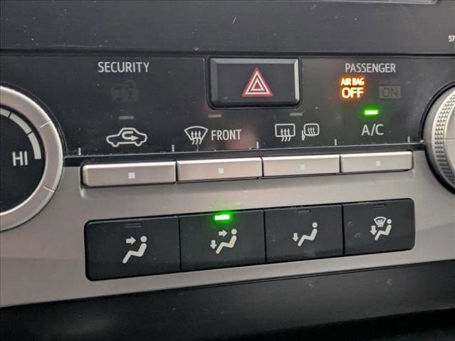 Used 2013 Toyota Camry SE image 10