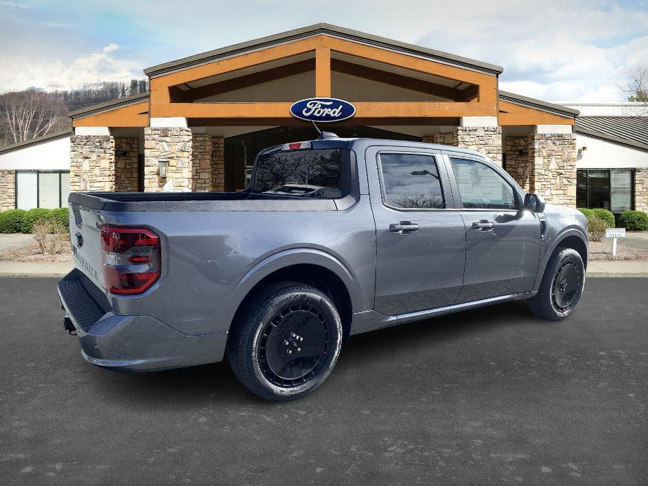 New 2026 Ford Maverick Lobo image 5