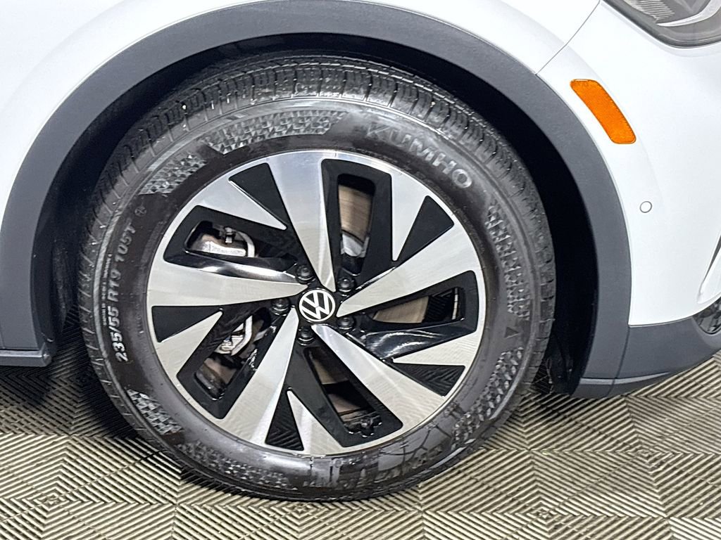 Certified 2024 Volkswagen ID.4 2WD image 23