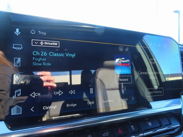 Certified 2025 Chevrolet Silverado 1500 High Country w/ Technology Package image 20