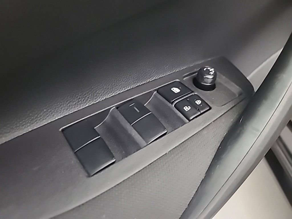 Used 2025 Toyota Corolla LE FWD image 24