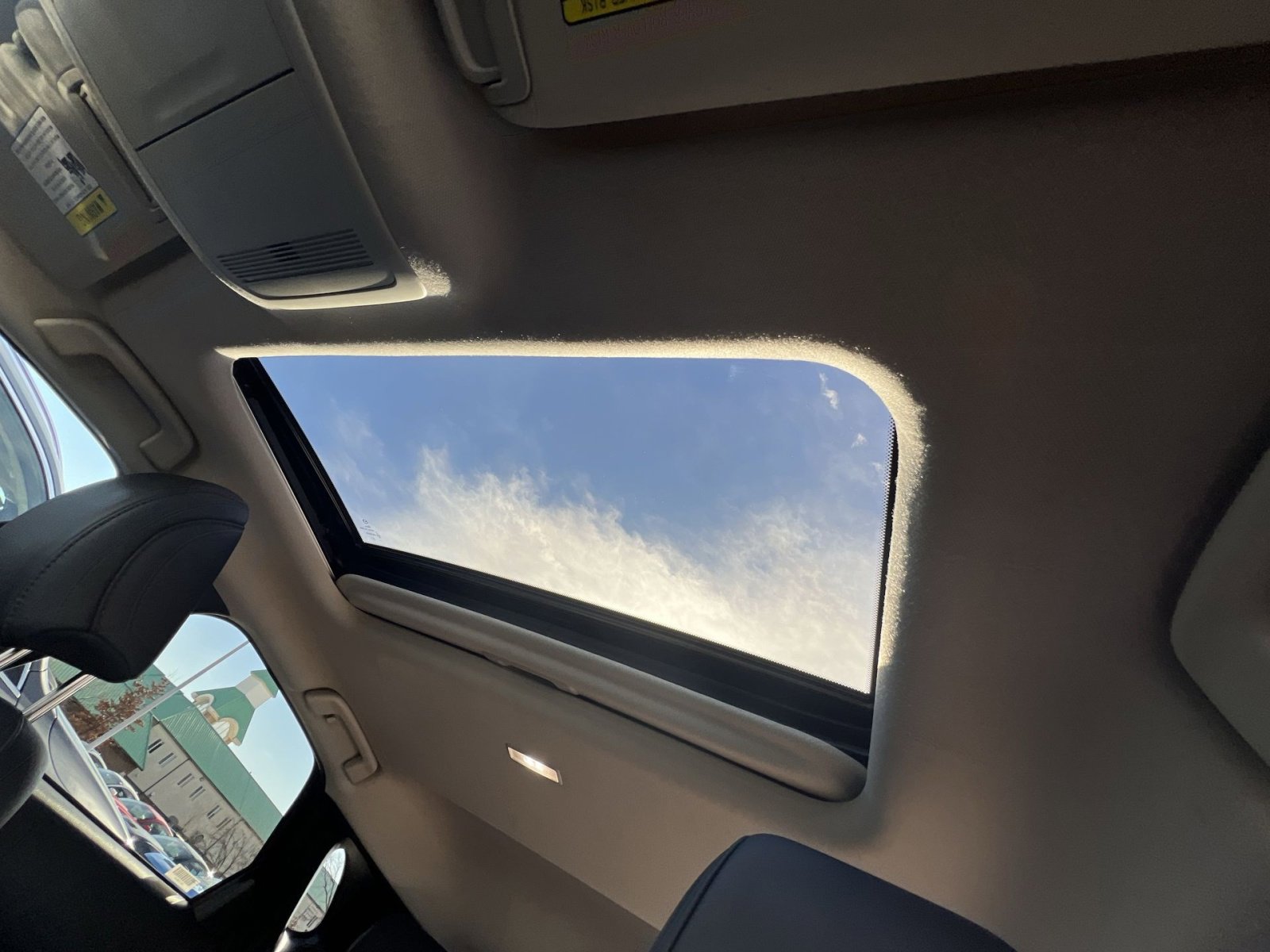 Used 2024 MAZDA CX-30 AWD 2.5 S w/ Premium Package image 23