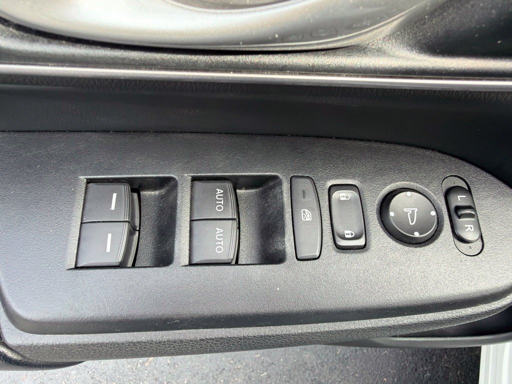 Used 2018 Honda CR-V EX-L image 13