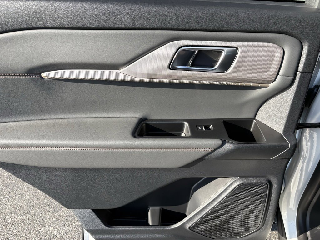 New 2026 Ford Explorer Active image 26