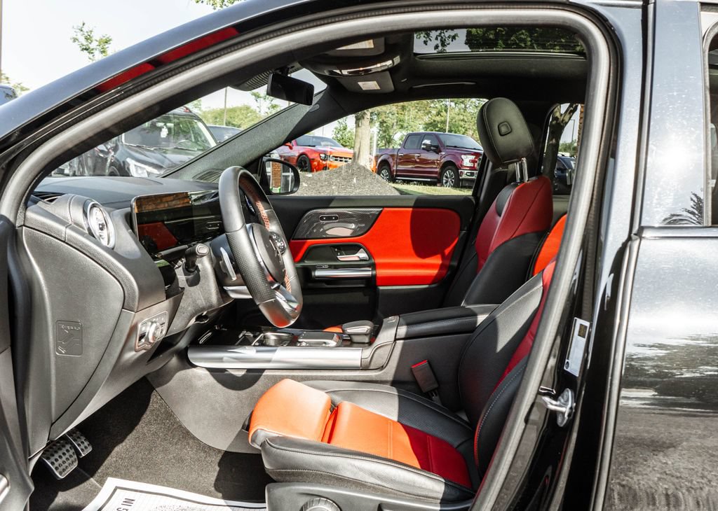 Used 2022 Mercedes-Benz GLA 250 4MATIC image 24