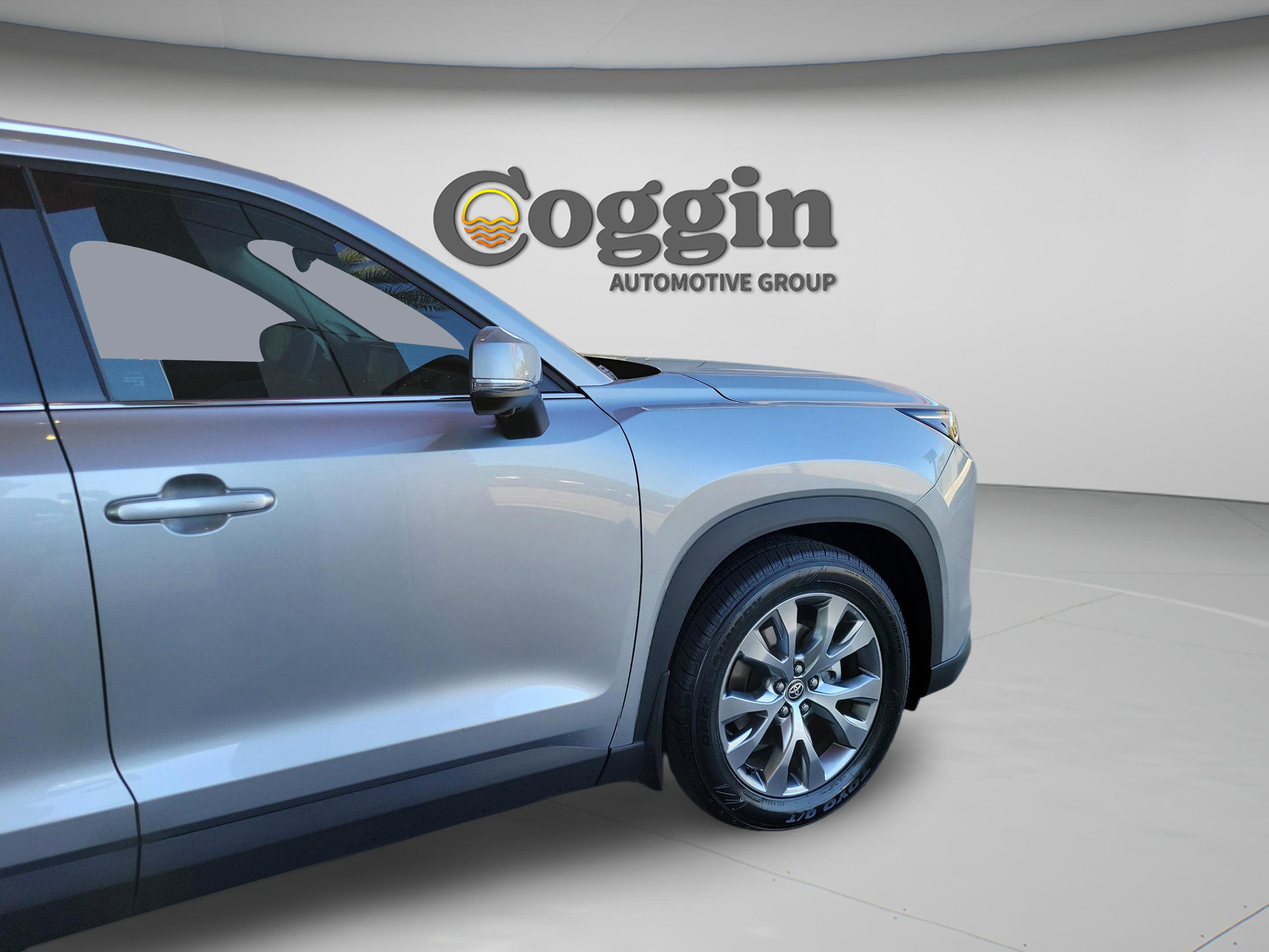 Certified 2024 Toyota Grand Highlander FWD image 31