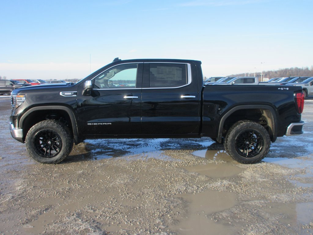 New 2026 GMC Sierra 1500 SLT w/ SLT Convenience Package image 9