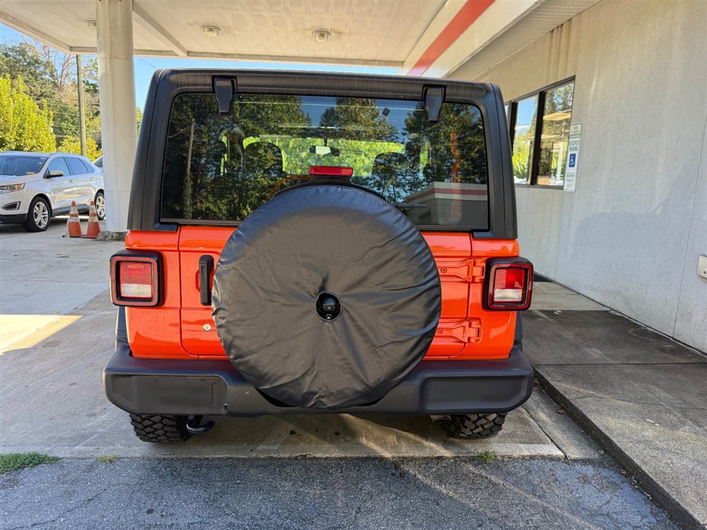 Used 2019 Jeep Wrangler Sport AWD/4WD image 10