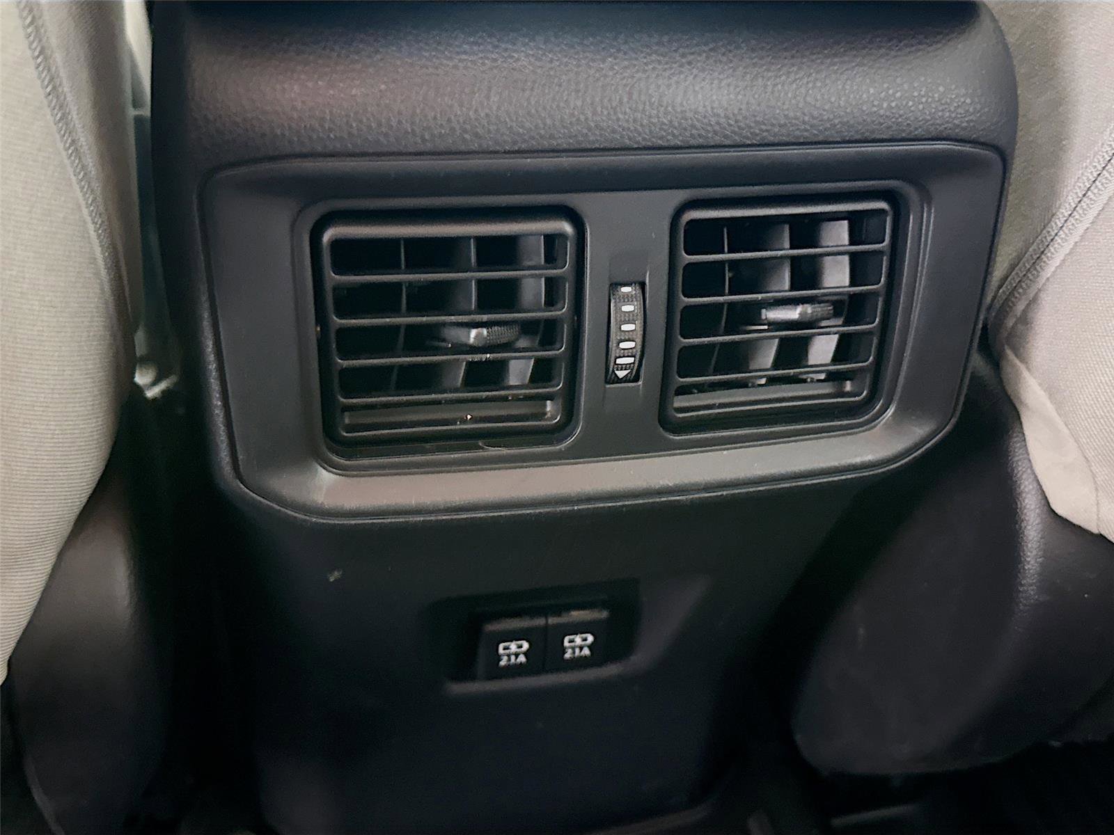 Used 2019 Toyota RAV4 XLE image 26