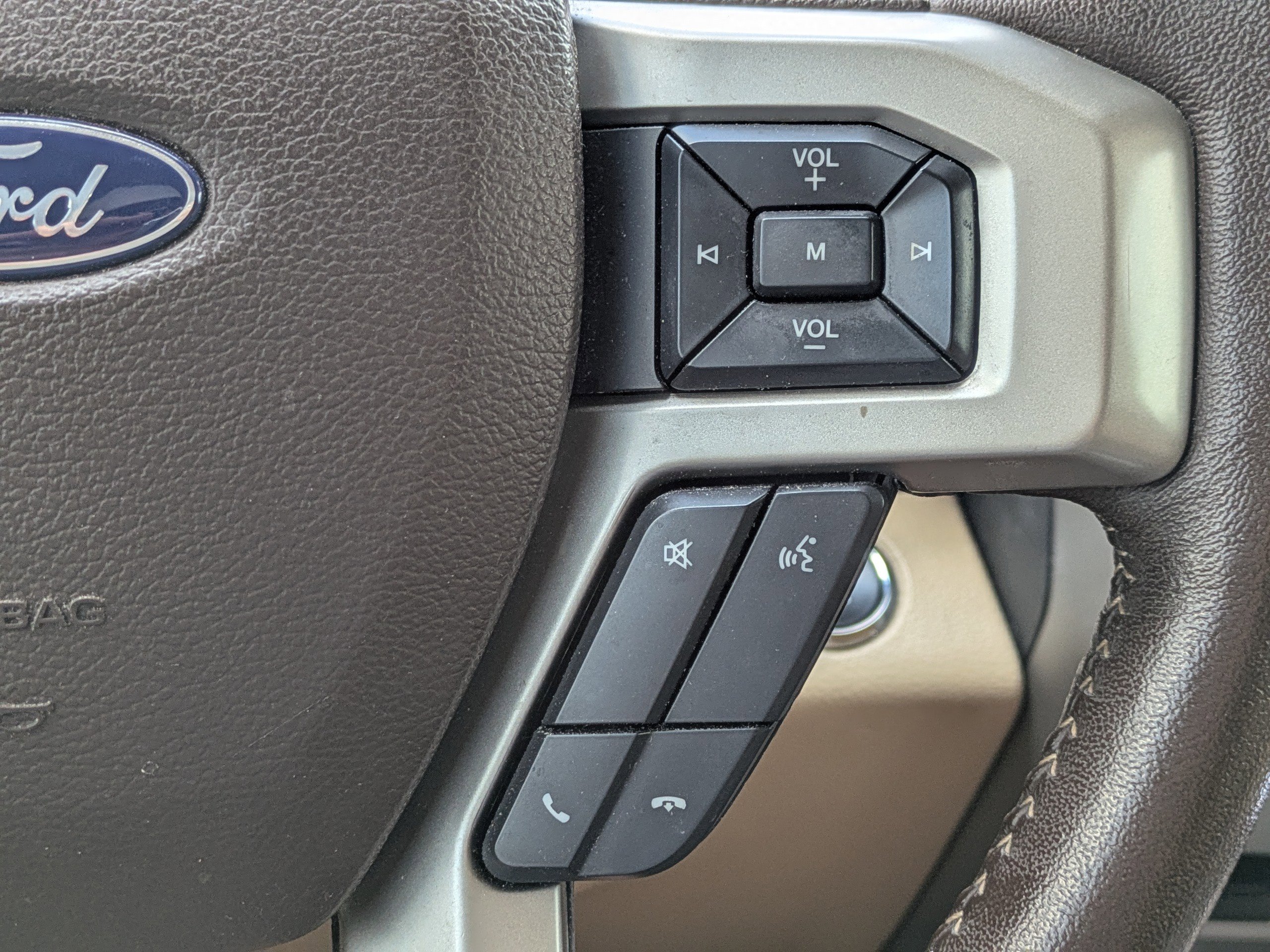 Used 2020 Ford F150 Lariat AWD/4WD image 21