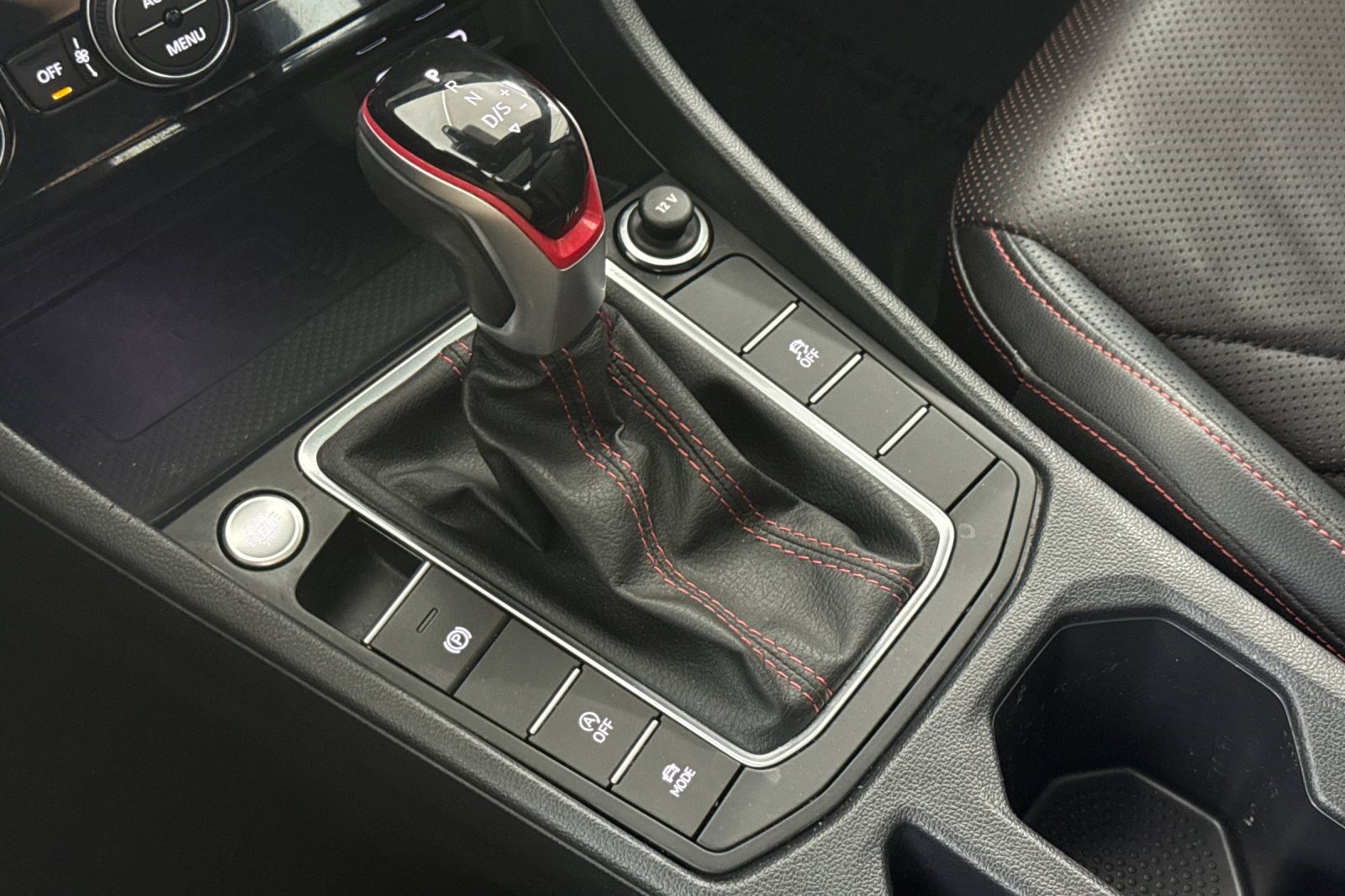 Used 2022 Volkswagen Jetta GLI Autobahn FWD image 18