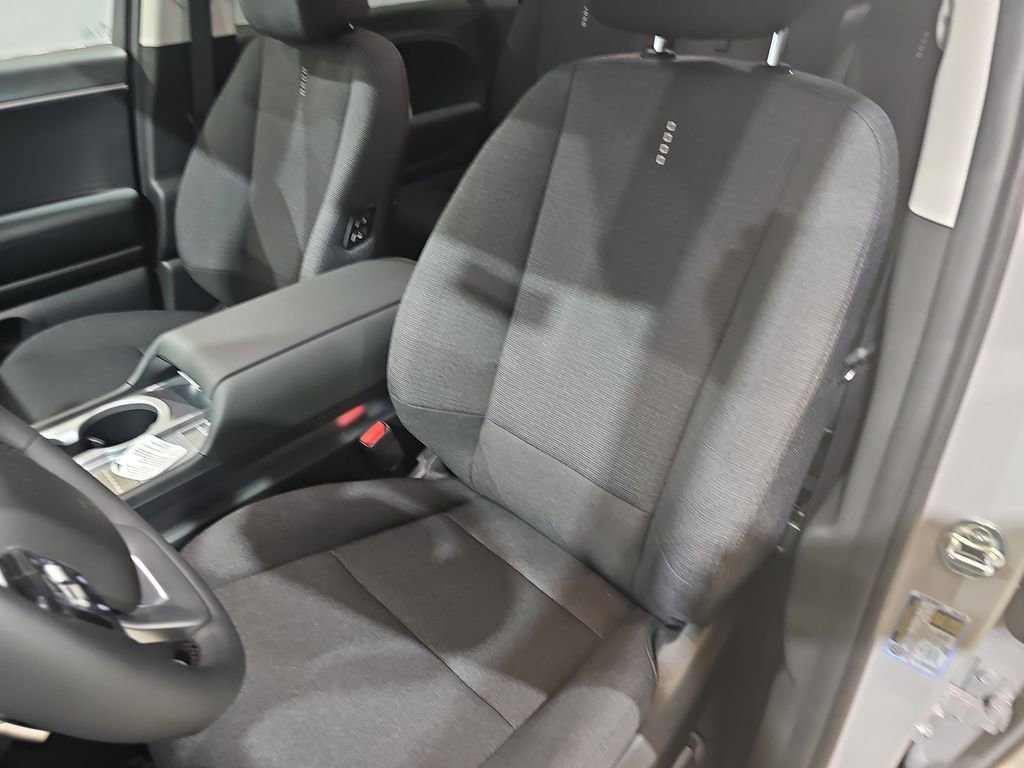 New 2026 Hyundai Ioniq 9 SE w/ Tow & Go Package image 16