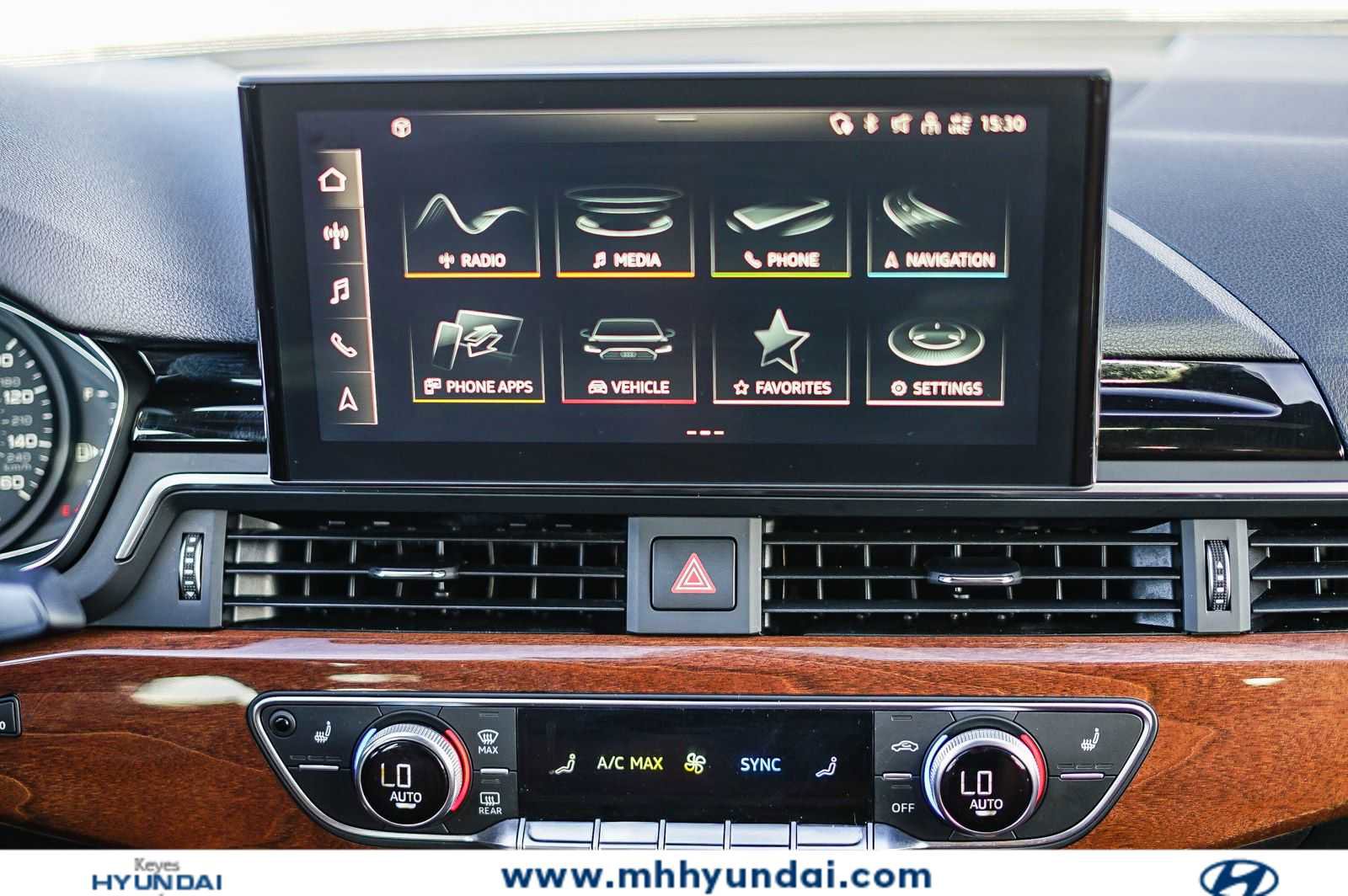 Used 2020 Audi A4 2.0T Premium w/ Convenience Package FWD image 15