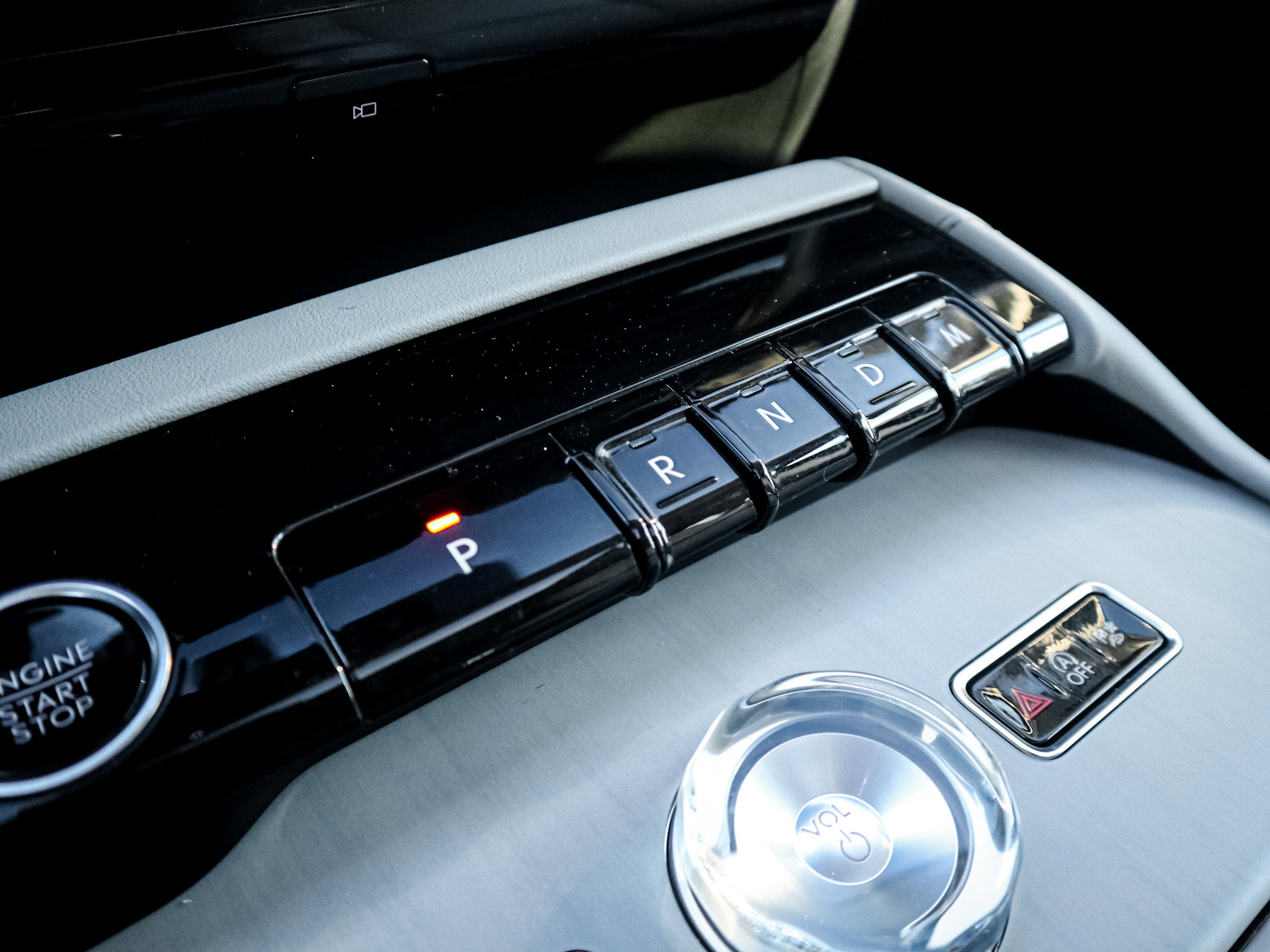 Used 2025 Lincoln Navigator Reserve image 26