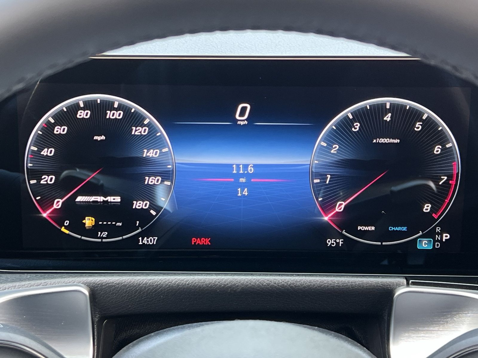 New 2026 Mercedes-Benz GLB 35 AMG 4MATIC image 22