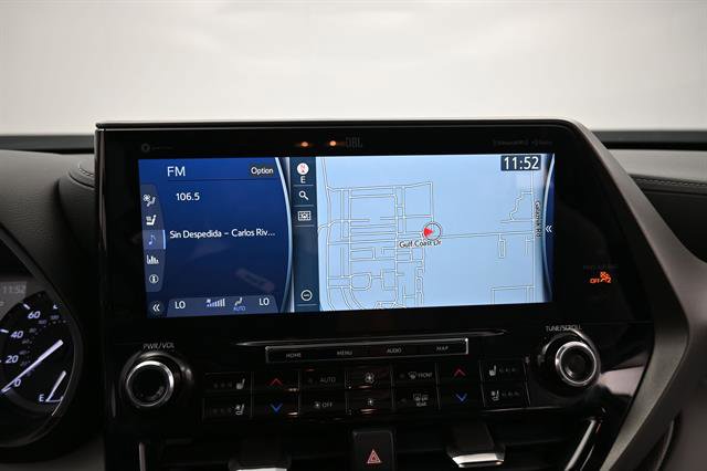 Used 2021 Toyota Highlander Limited FWD image 12