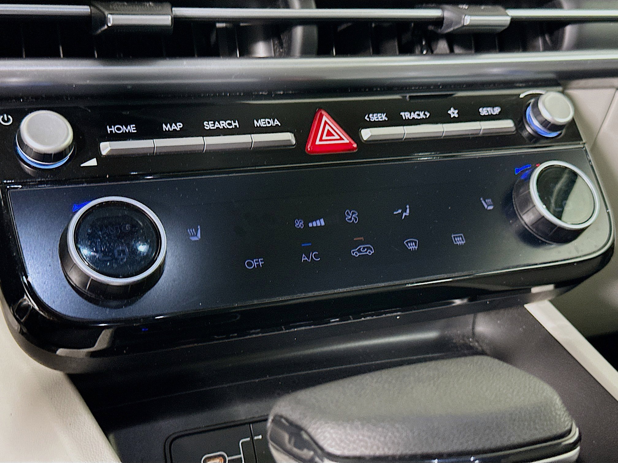 Used 2025 Hyundai Tucson SEL image 23