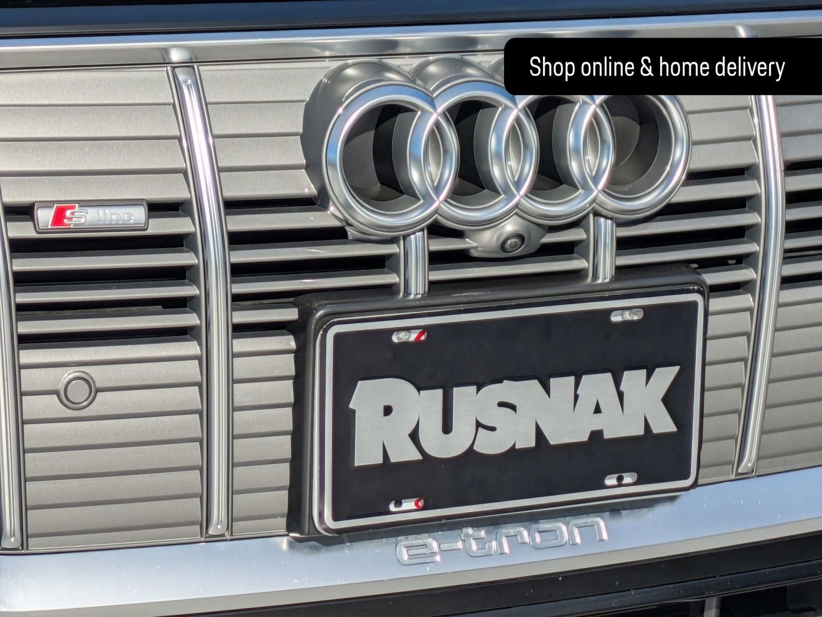 Used 2023 Audi e-tron Premium Plus w/ Premium Plus Package image 26