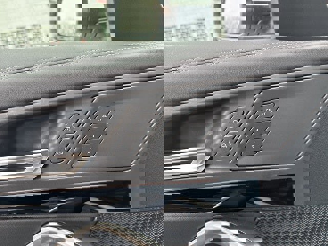 Used 2026 BMW X1 xDrive28i image 21