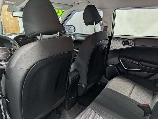 Used 2024 Kia Soul S FWD image 12