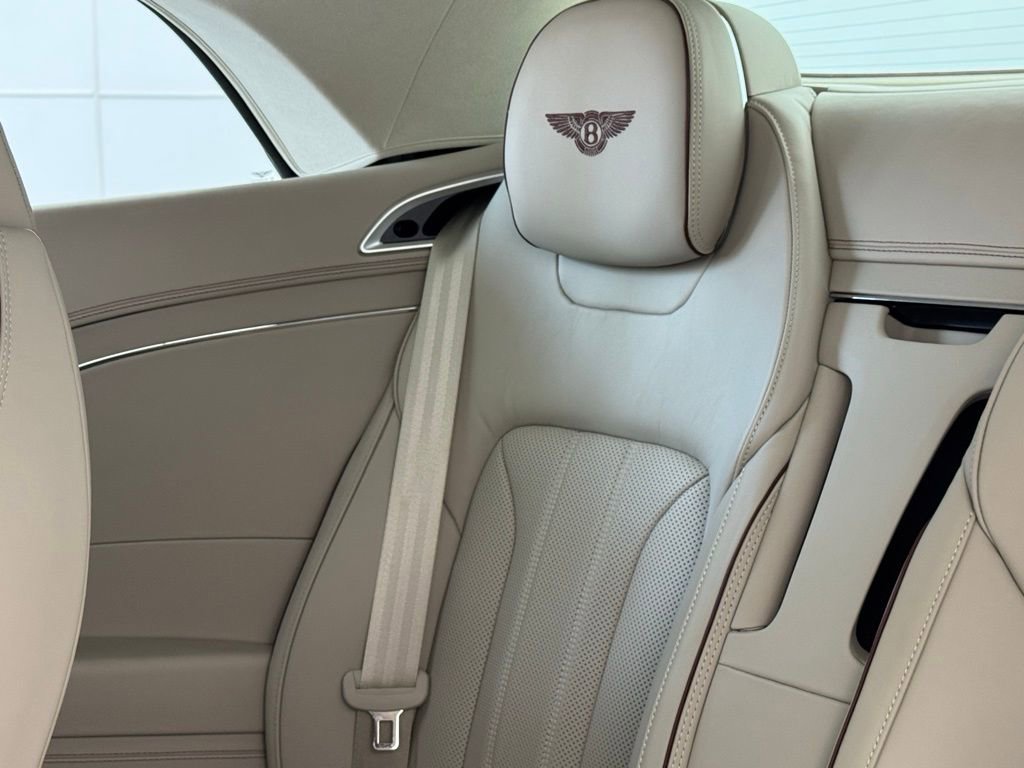 Used 2024 Bentley Continental GT image 34