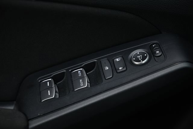 Certified 2025 Honda Civic Sport image 17