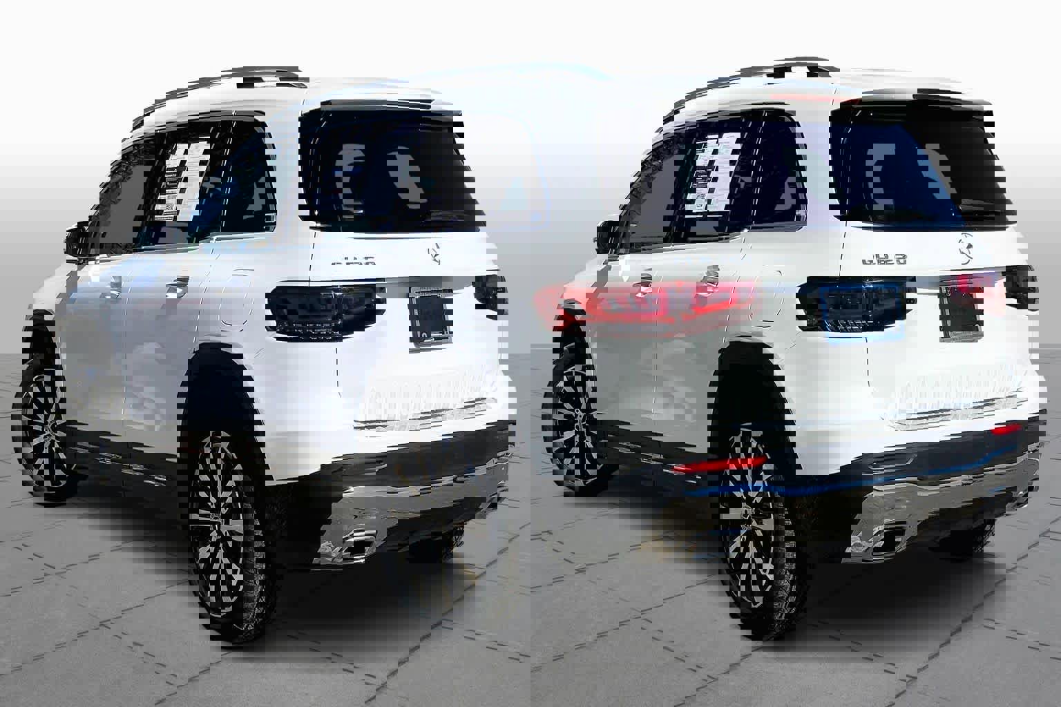 Certified 2022 Mercedes-Benz GLB 250 image 12