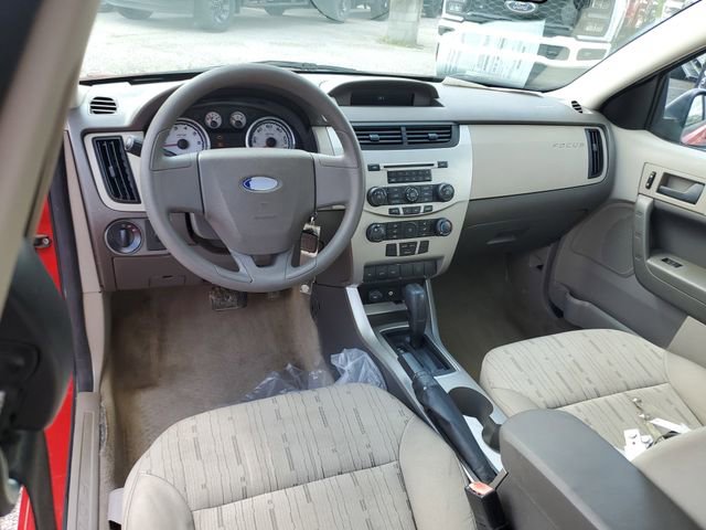 Used 2008 Ford Focus SE image 10