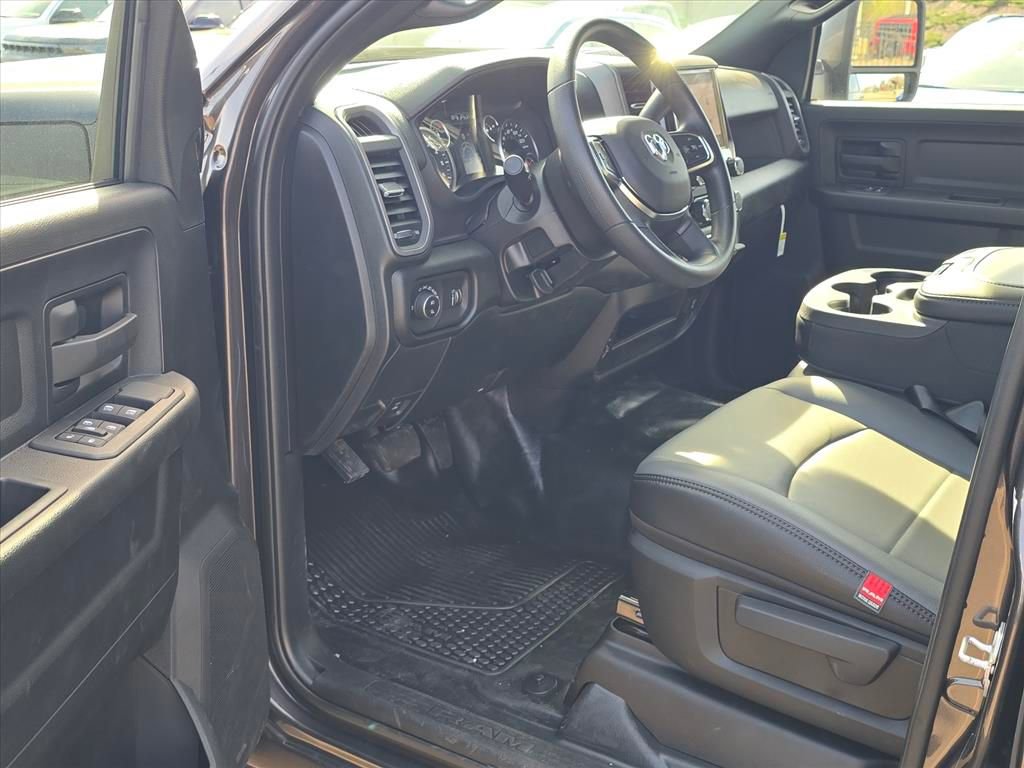New 2026 RAM 2500 Tradesman AWD/4WD image 4