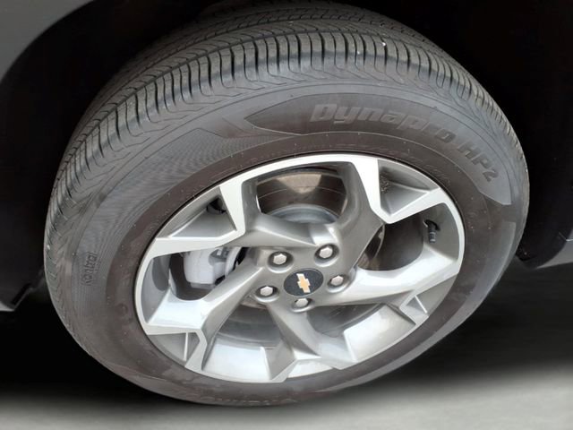 Used 2025 Chevrolet Trax LT FWD image 9