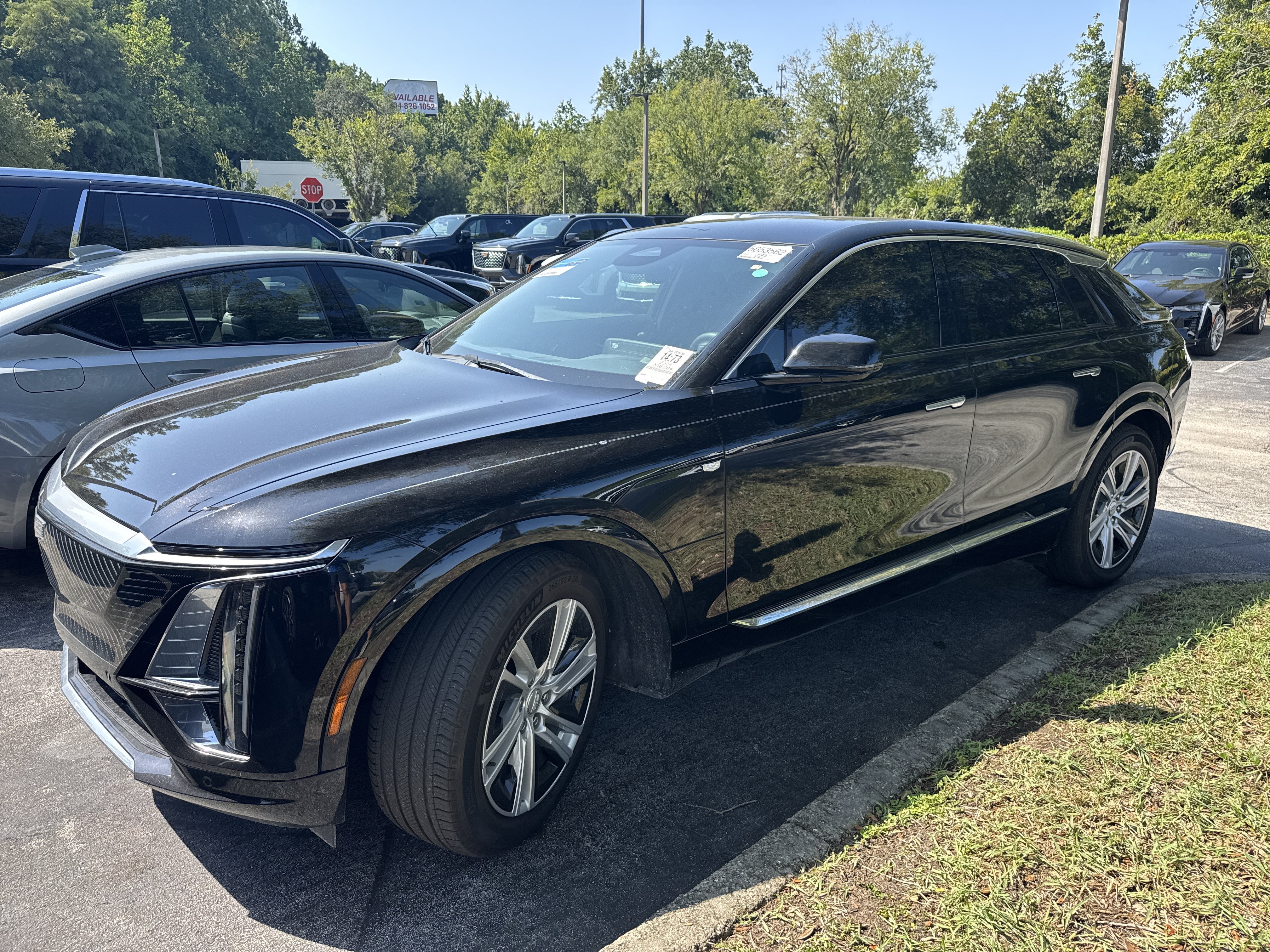 Used 2024 Cadillac Lyriq Tech RWD image 1