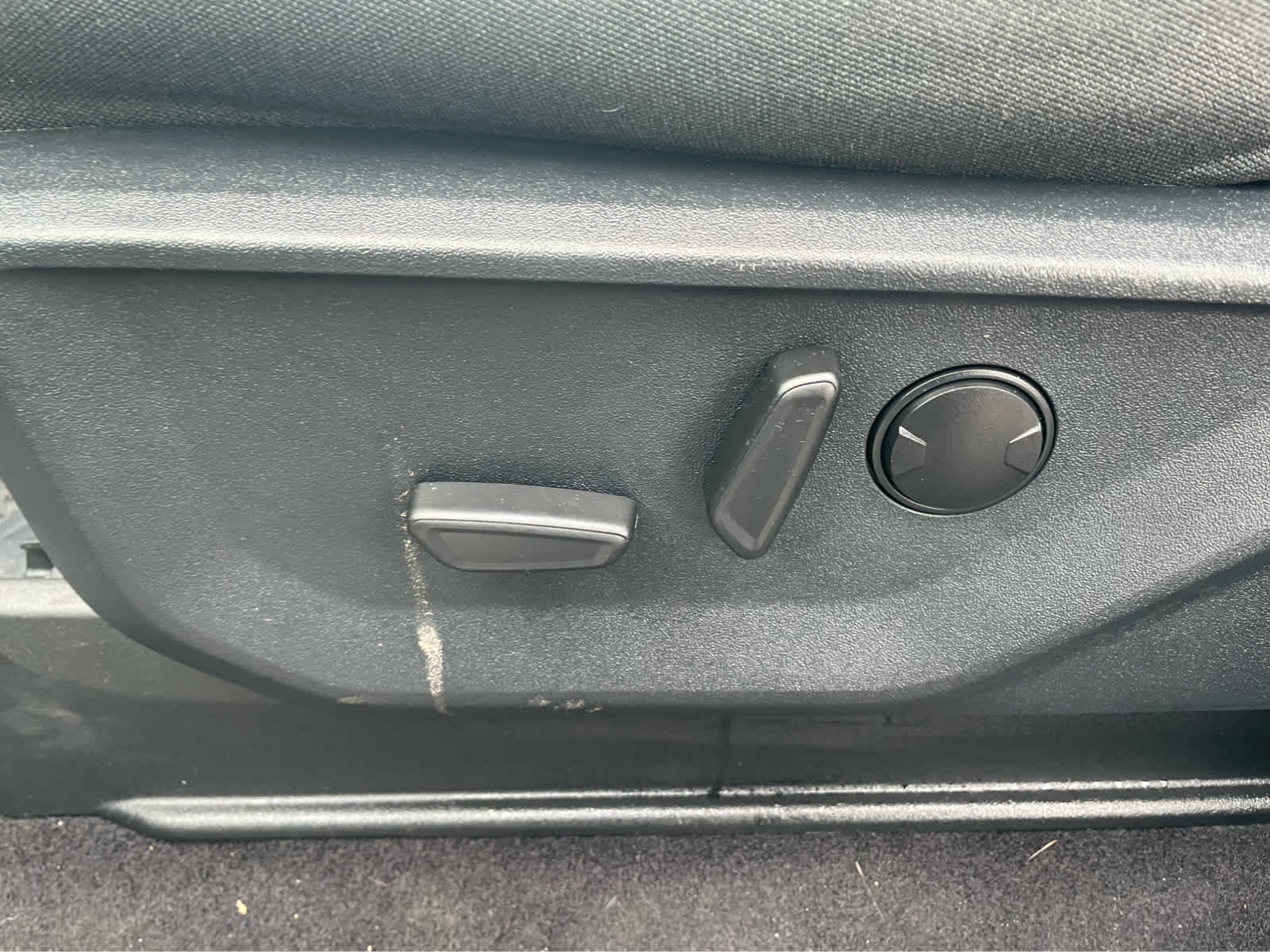 Used 2025 Ford F150 XLT w/ Equipment Group 302A MID image 16