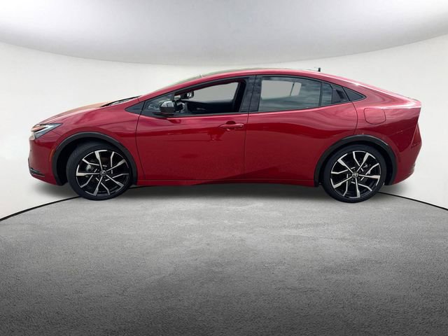 New 2025 Toyota Prius Plug-In Hybrid image 8
