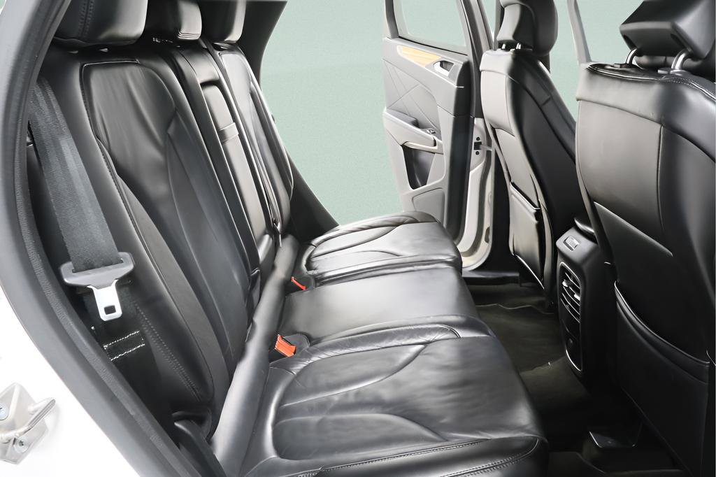 Used 2015 Lincoln MKC AWD w/ Equipment Group 101A Select image 28