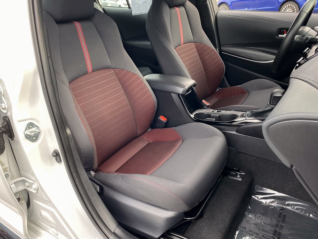 Certified 2025 Toyota Corolla SE FWD image 32