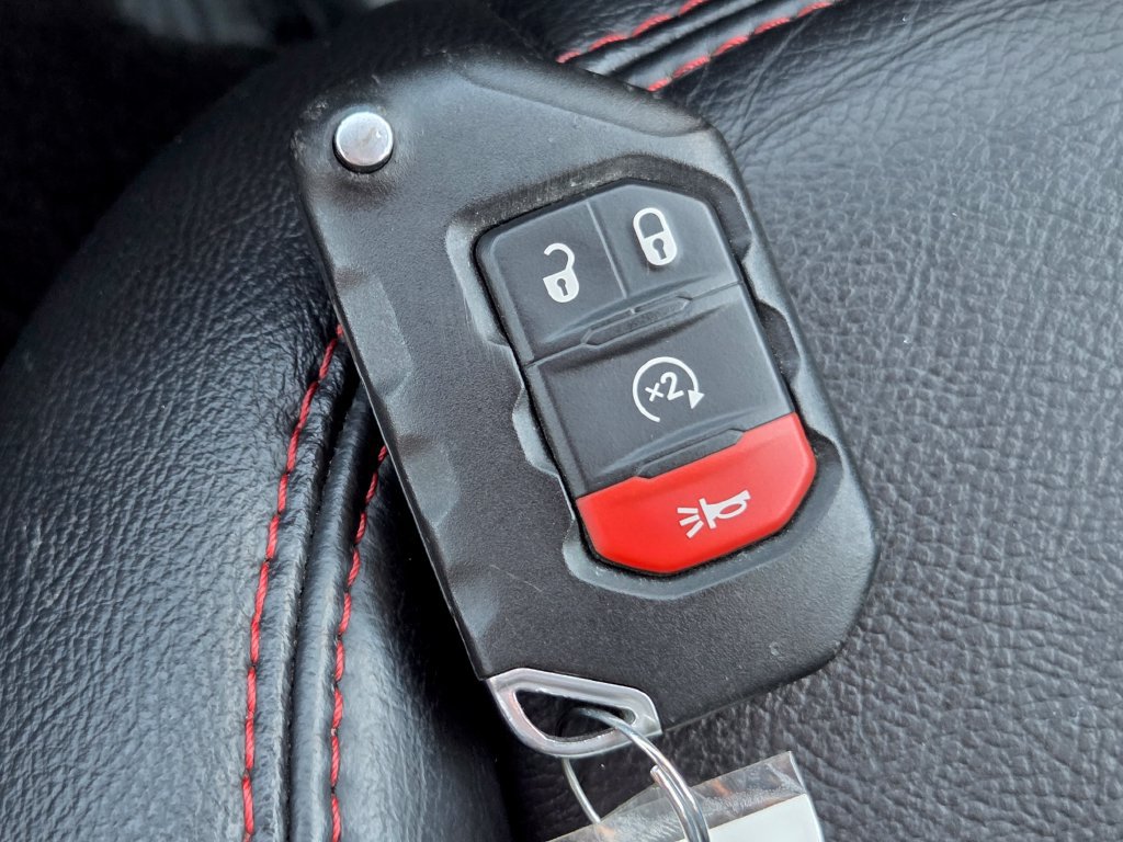 Used 2019 Jeep Wrangler Unlimited Rubicon AWD/4WD image 39